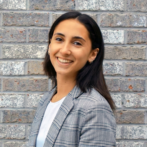 Headshot of Calvi Leon