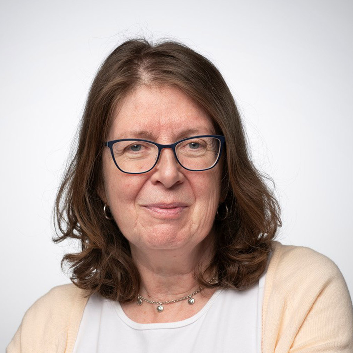 Headshot of Angela Murphy