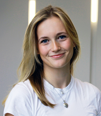 Photo of Caroline Jones